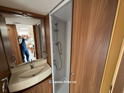 Swift Challenger 530 2011 (Trade) image 12