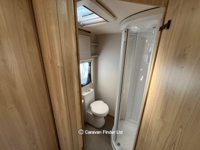 Elddis Avante 586 2017 (Trade) image 10