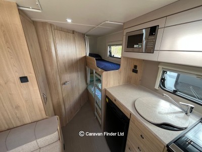 Elddis Avante 586 2017 (Trade) image 7