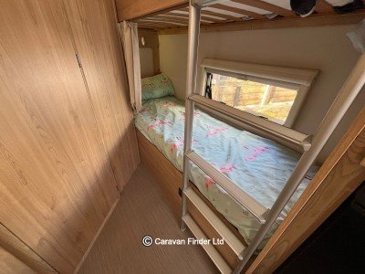 Elddis Avante 586 2017 (Trade) image 8