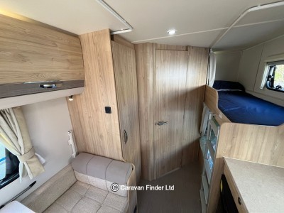 Elddis Avante 586 2017 (Trade) image 9
