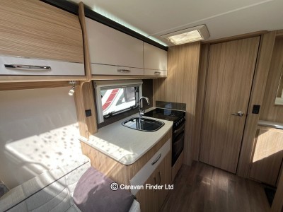 Coachman Wanderer Lux 15-2 2017 (Trade) image 9