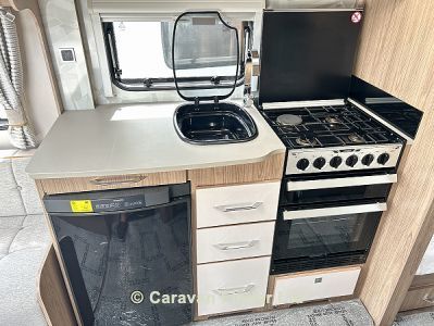 Coachman VIP 565 2018 (Trade) image 7
