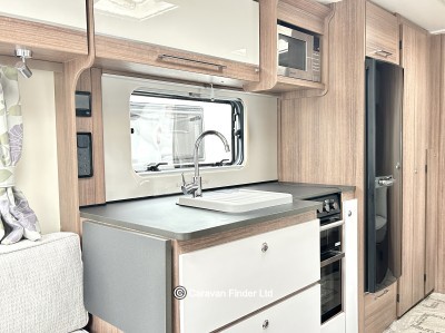 Bailey Unicorn Madrid 2018 (Trade) image 6