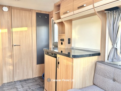 Knaus Starclass 480 2017 (Trade) image 5