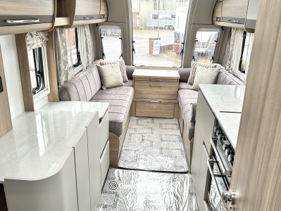 Bailey Unicorn Seville Deluxe 2025 (Trade) image 7