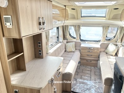 Swift Conqueror 480 2015 (Trade) image 9