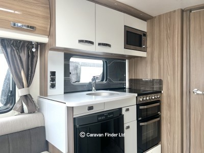 Swift Elegance 480 2015 (Trade) image 6