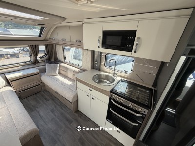 Swift Challenger 480 Exclusive 2024 (Trade) image 3