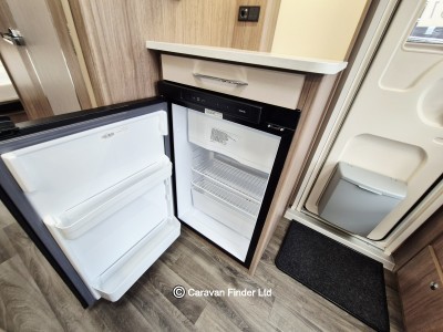 Coachman Acadia 545 2024 (Trade) image 8