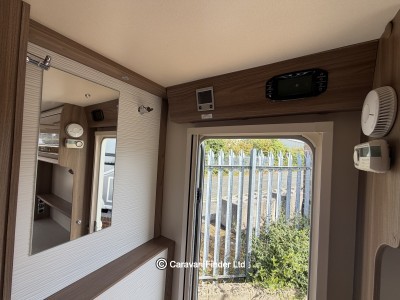 Swift Challenger 480 2018 (Trade) image 10
