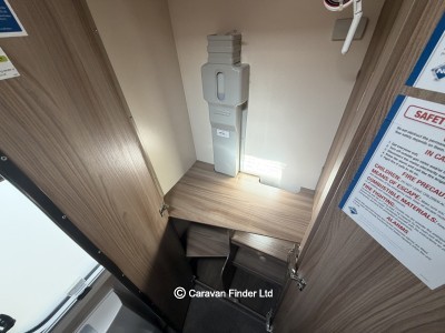 Swift Challenger 480 2018 (Trade) image 12