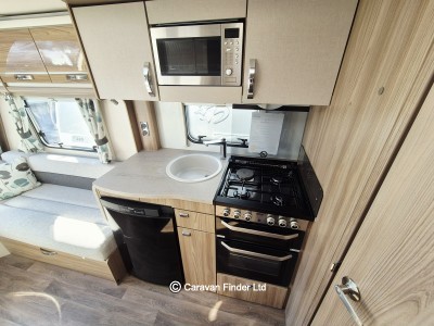 Swift Challenger 480 2016 (Trade) image 7