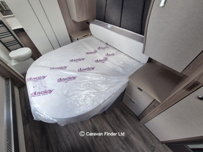 Swift Conqueror 645 2026 (Trade) image 8