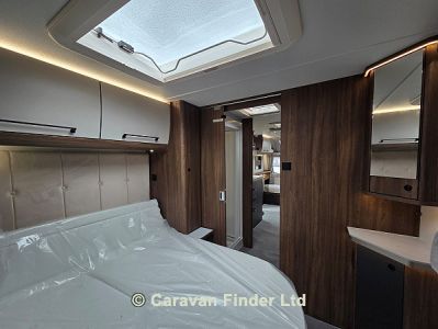 Buccaneer Skyliner Bermuda 2026 (Trade) image 6