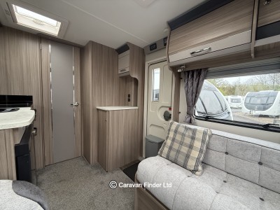Coachman Acadia 545 2021 (Trade) image 4