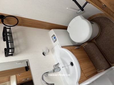 Lunar Lexon 560 2012 (Trade) image 10