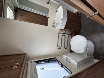 Elddis Affinity 554 2016 (Trade) image 10