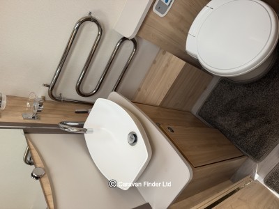 Elddis Crusader Zephyr 2017 (Trade) image 9