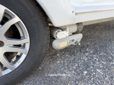 Swift Challenger Hi-Style 554 2012 (Trade) image 12
