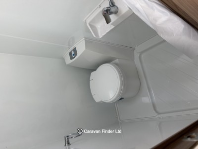 Swift Sprite Alpine 4 Diamond Pack 2019 (Trade) image 11